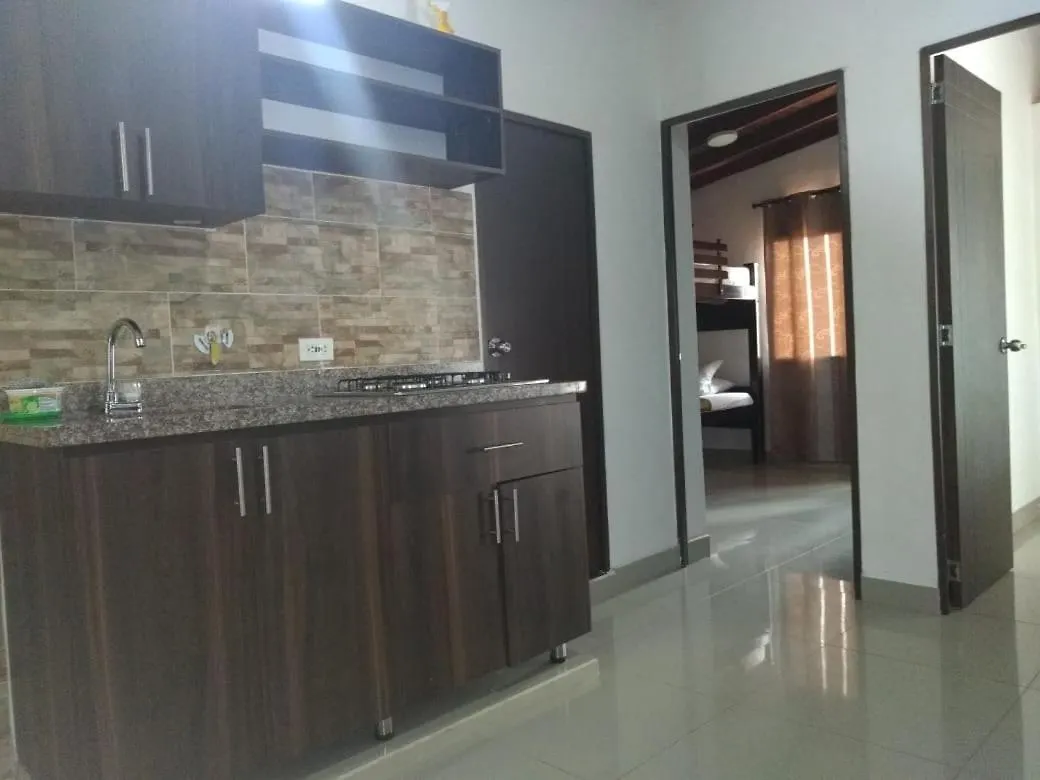 S32 Bello Apartamento Con Balcon En Laureles Estadio Medellin