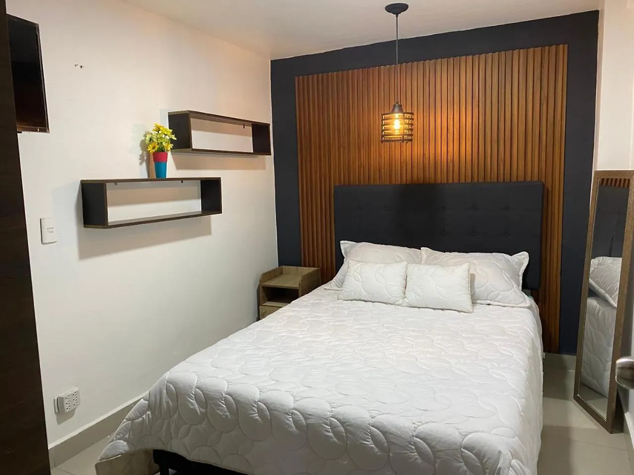 S32 Bello Apartamento Con Balcon En Laureles Estadio Medellín